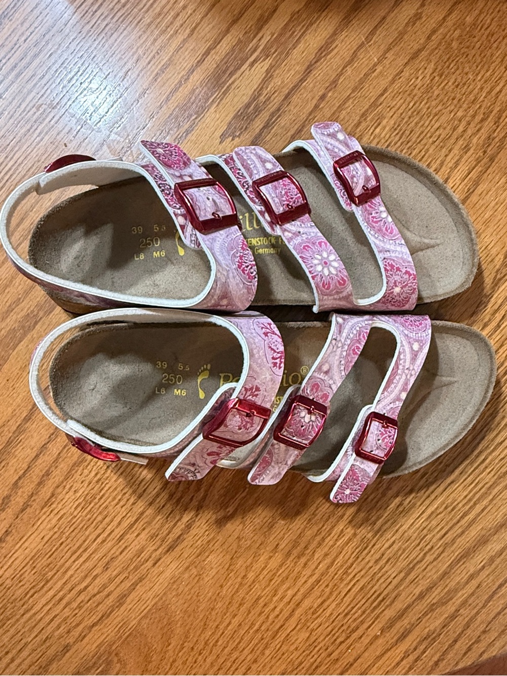 New. Papillo by Birkenstock Pink Floral Triple-Strap Sandals with heal strap